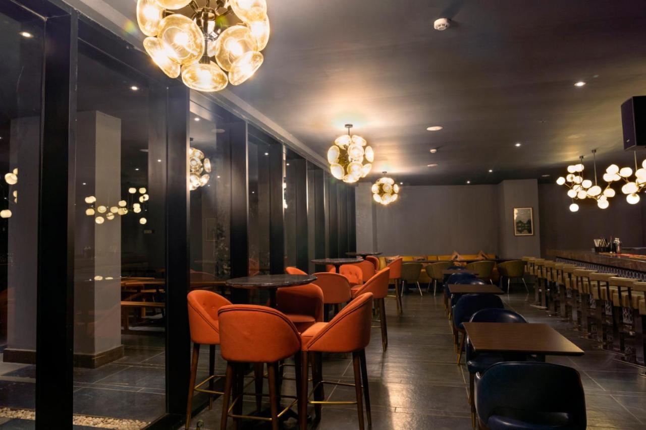 The Elite Narasapura, A Member Of Radisson Individuals Hotel Luaran gambar