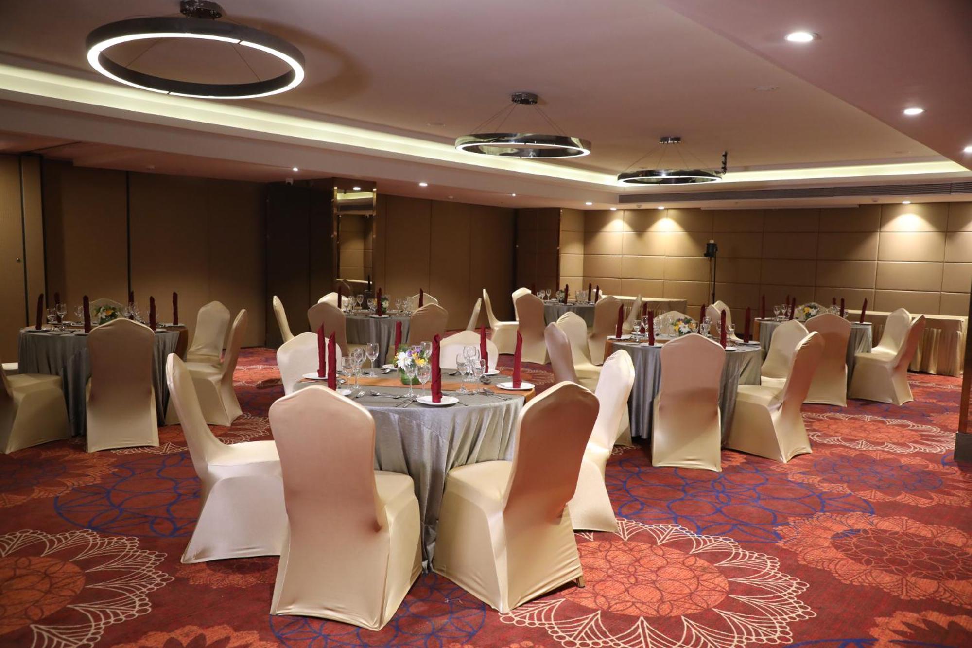 The Elite Narasapura, A Member Of Radisson Individuals Hotel Luaran gambar
