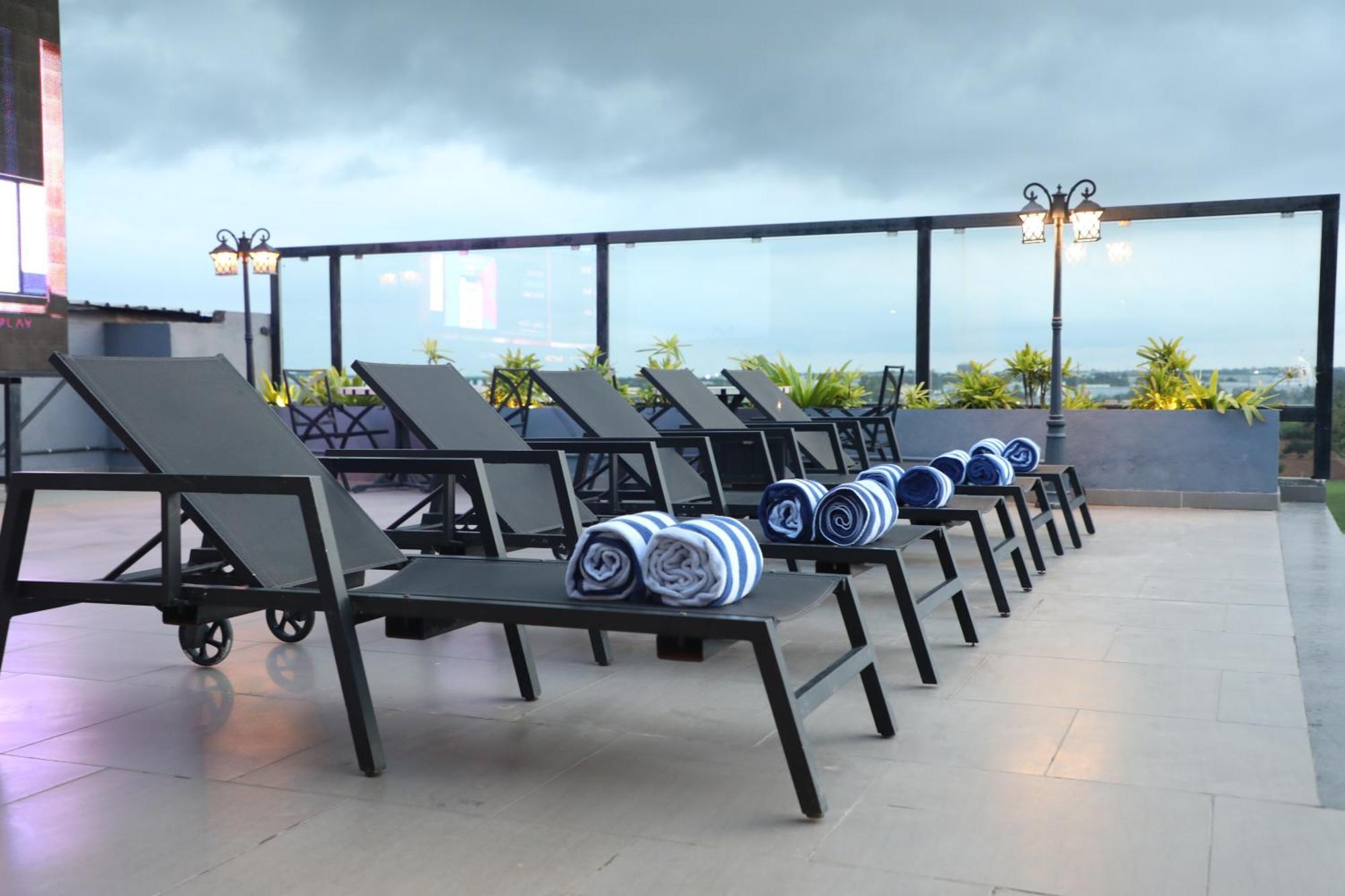 The Elite Narasapura, A Member Of Radisson Individuals Hotel Luaran gambar