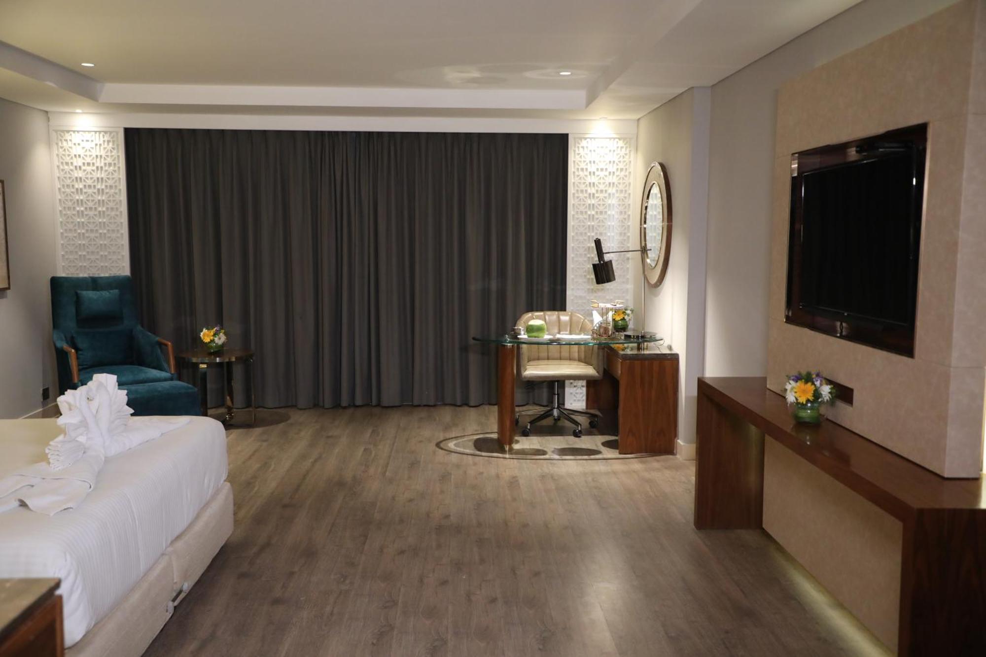 The Elite Narasapura, A Member Of Radisson Individuals Hotel Luaran gambar