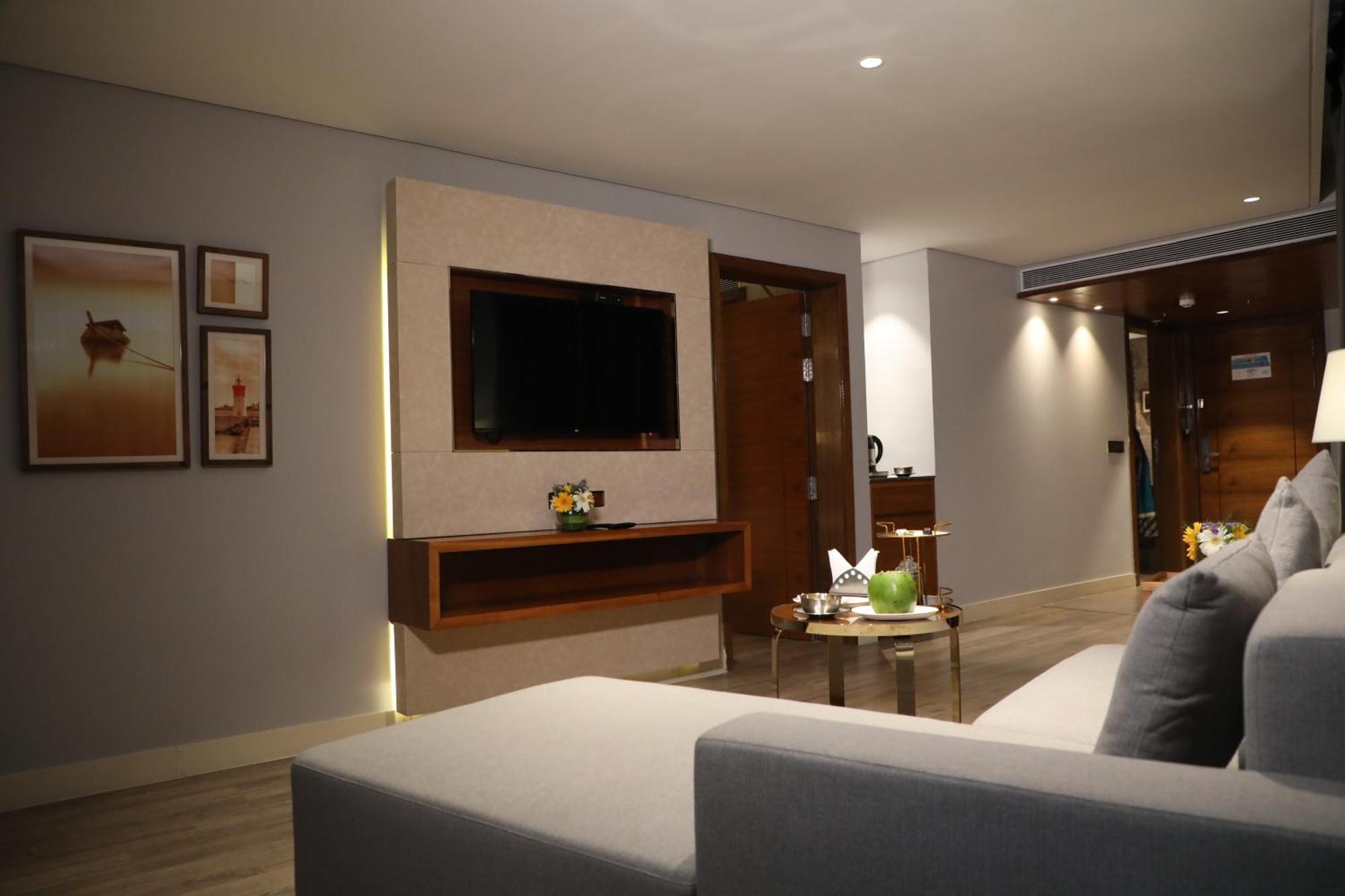 The Elite Narasapura, A Member Of Radisson Individuals Hotel Luaran gambar